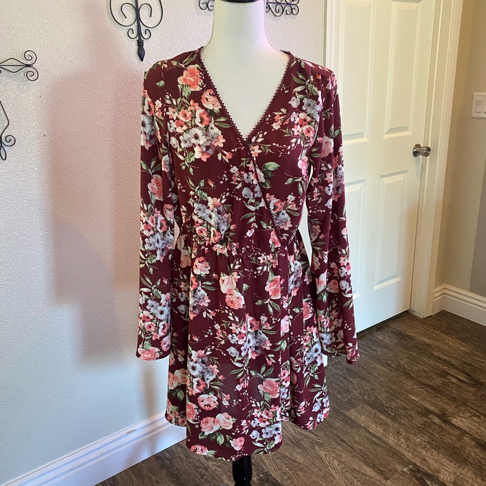 Xhiliration Maroon Floral Dress